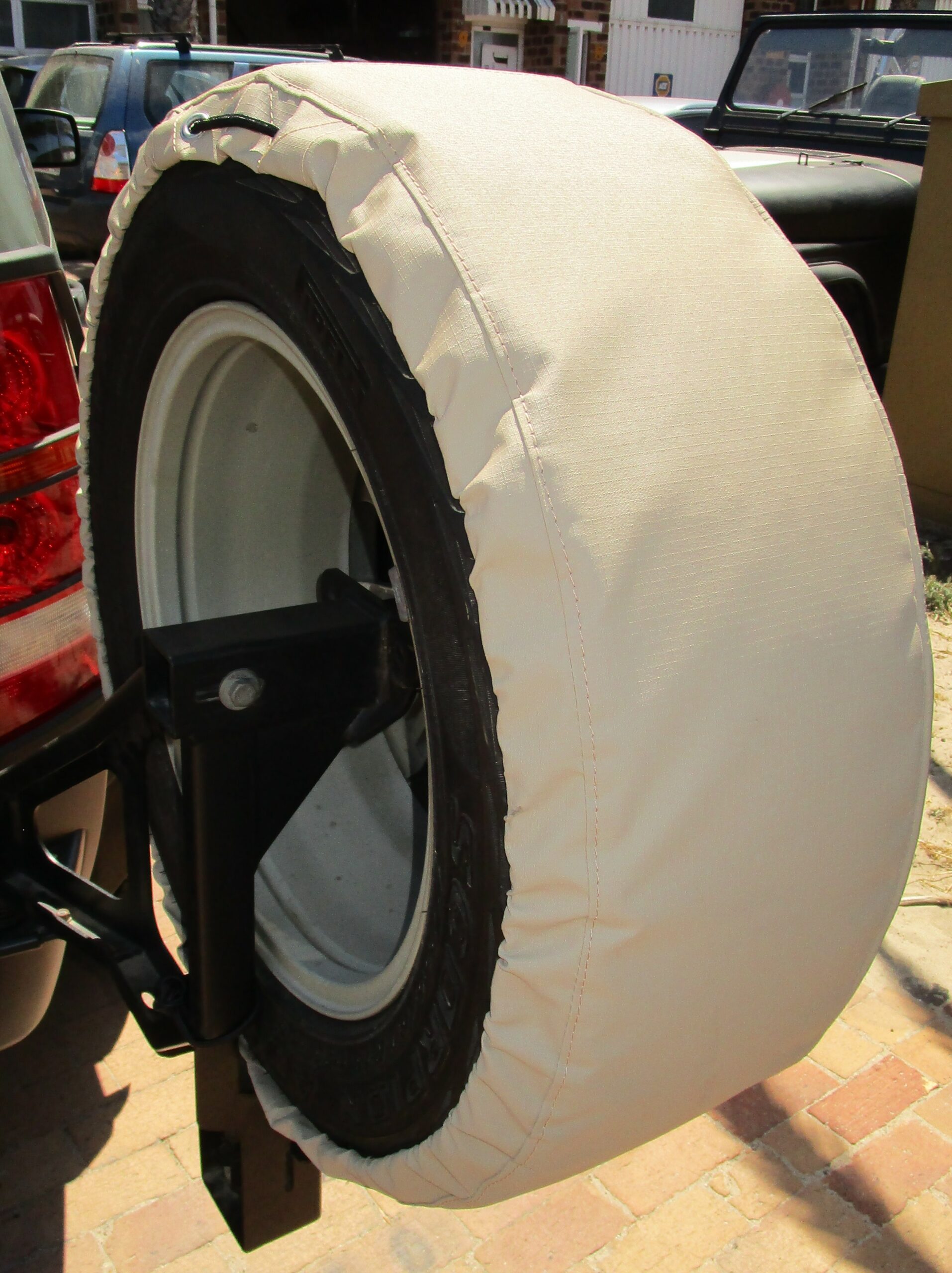 Cover manufacturer Cape Town – Flexi-Covers custom PVC, ripstop and marine canvas covers