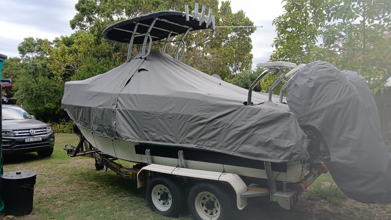 Custom boat engine cover Cape Town by Flexi-Covers